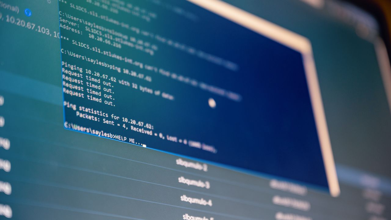Consulta a una base de datos en pantalla